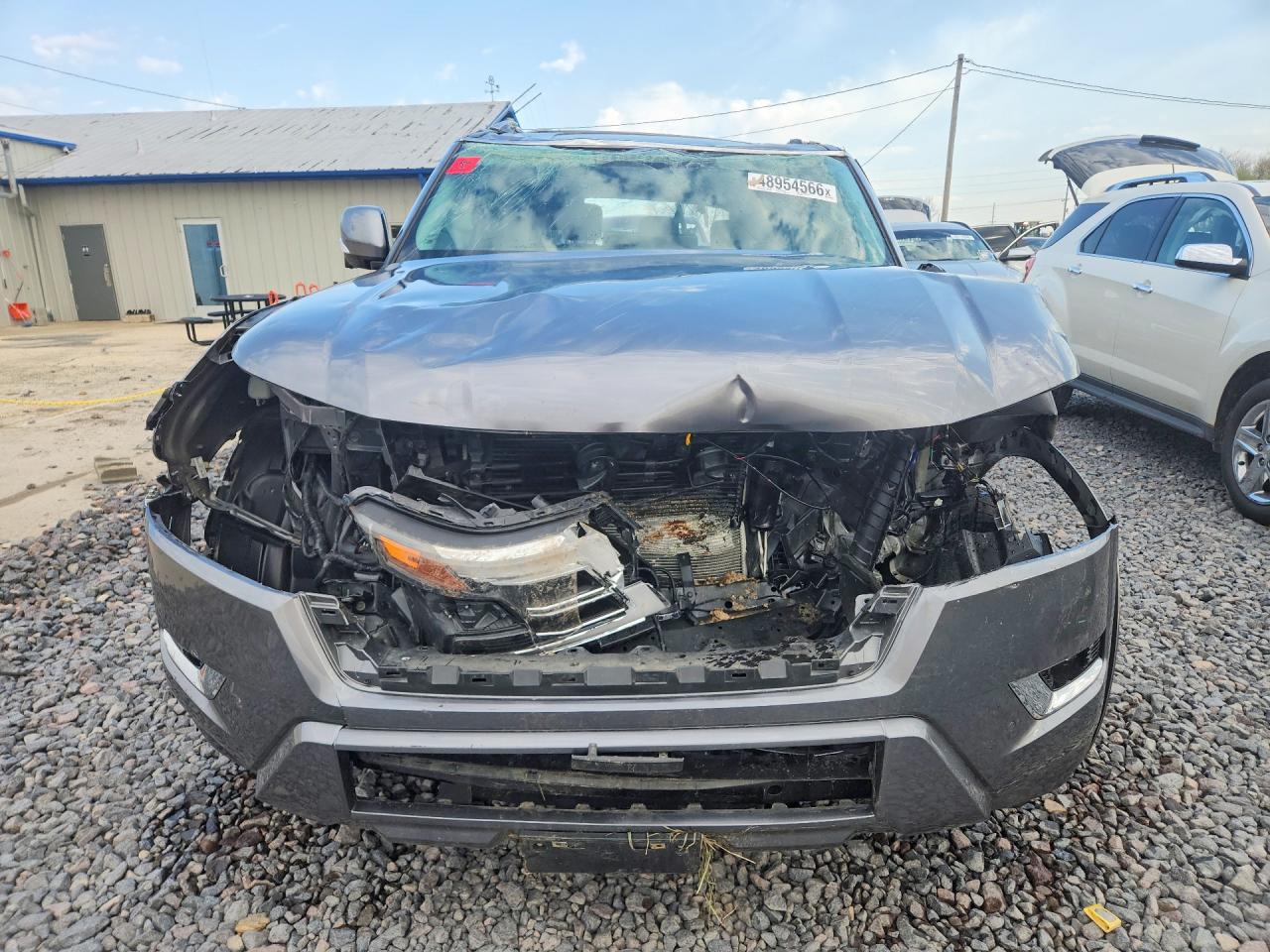 Nissan Armada Sl