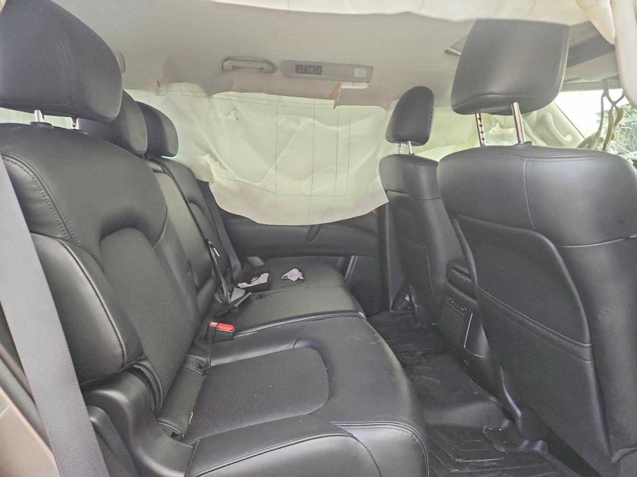 Nissan Armada Sl