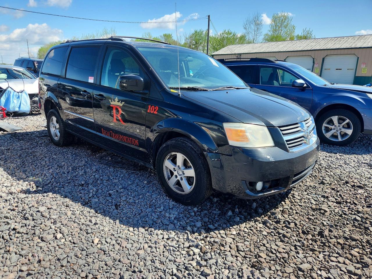 Dodge Caravan Sxt