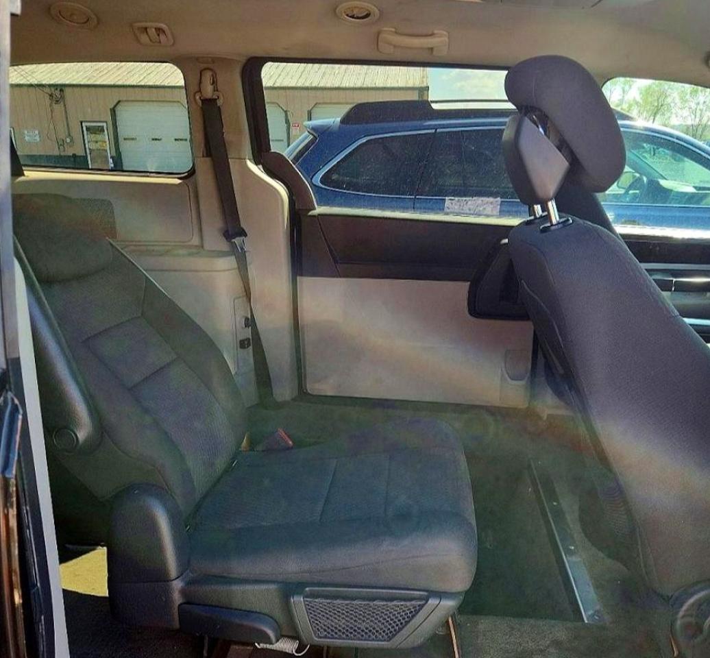Dodge Caravan Sxt