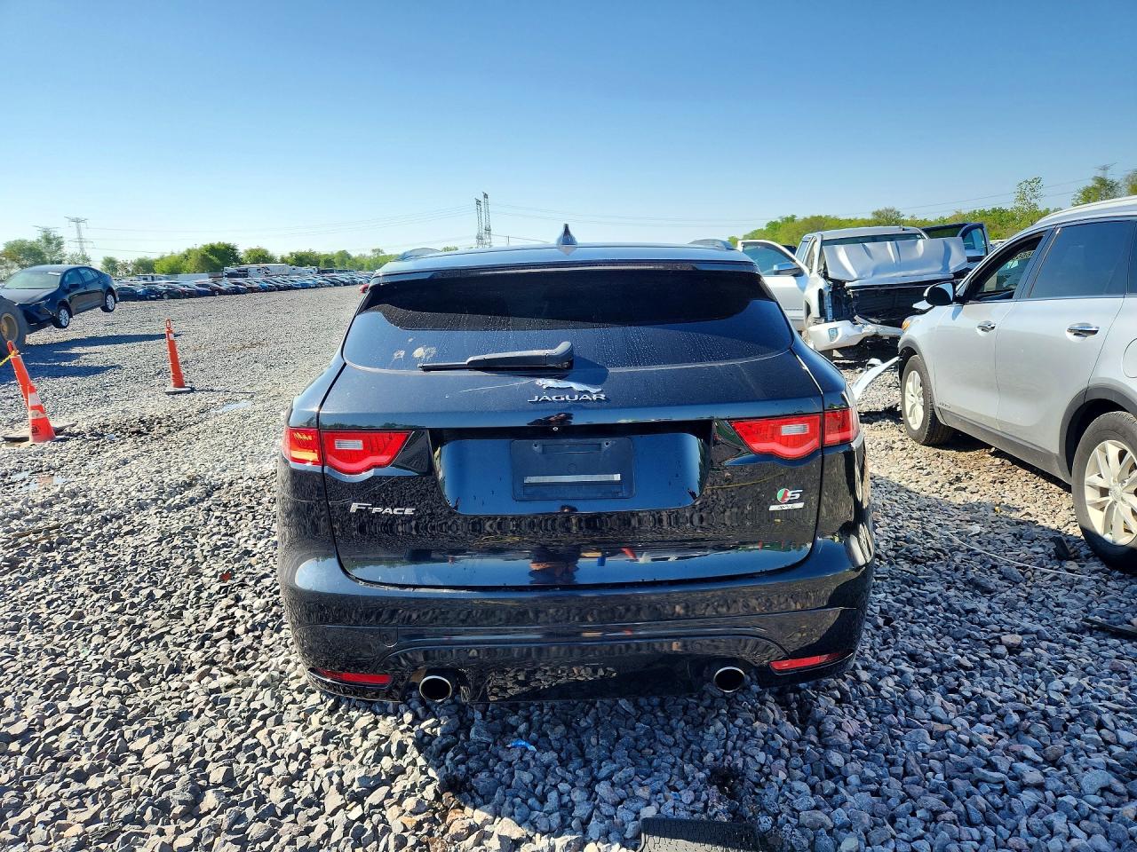 Jaguar F-PACE S
