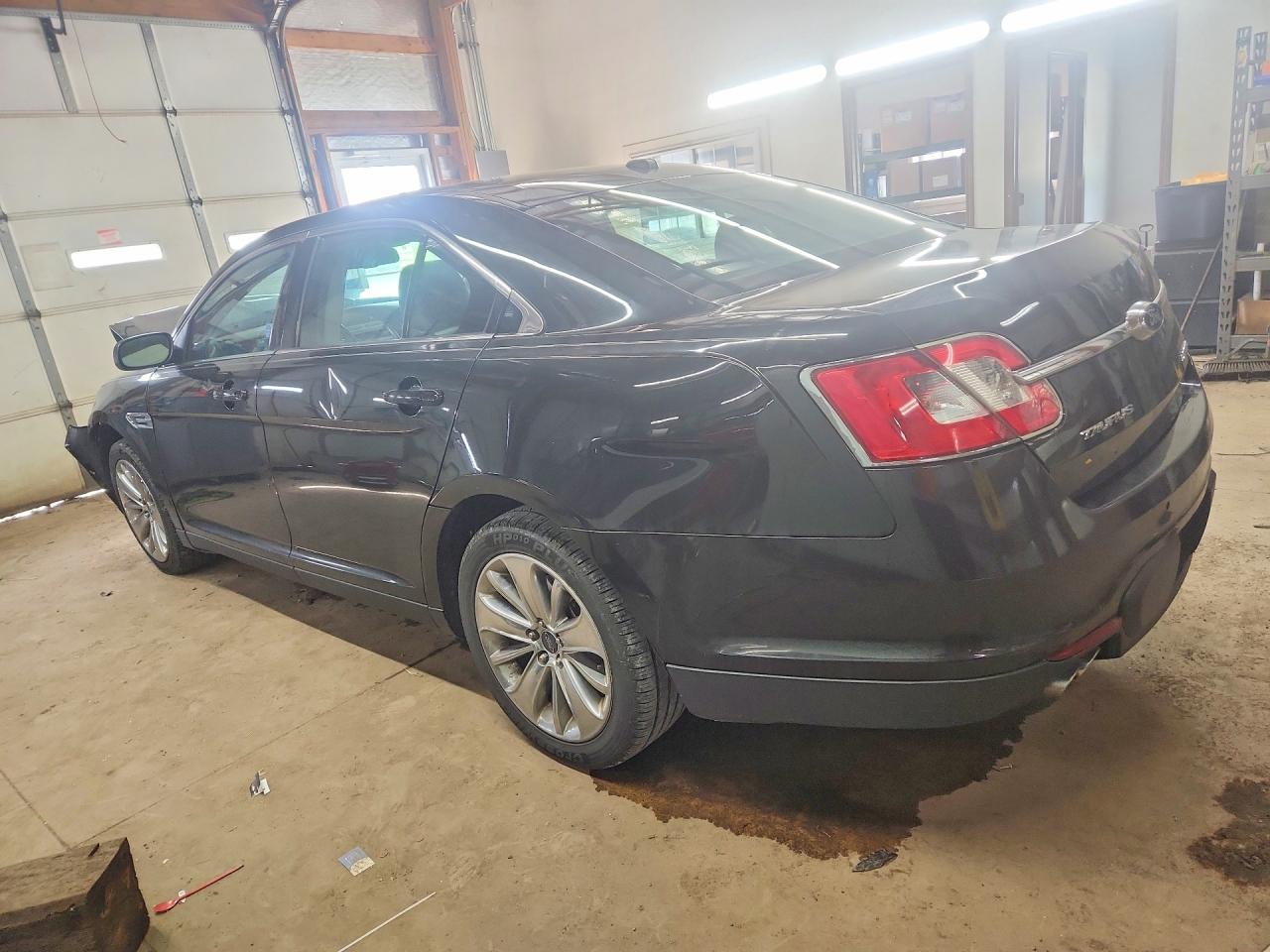 Ford Taurus Limited