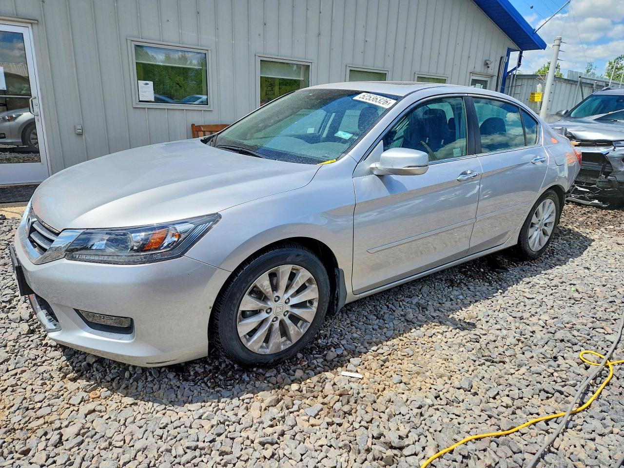 Salvage Honda Accord Image