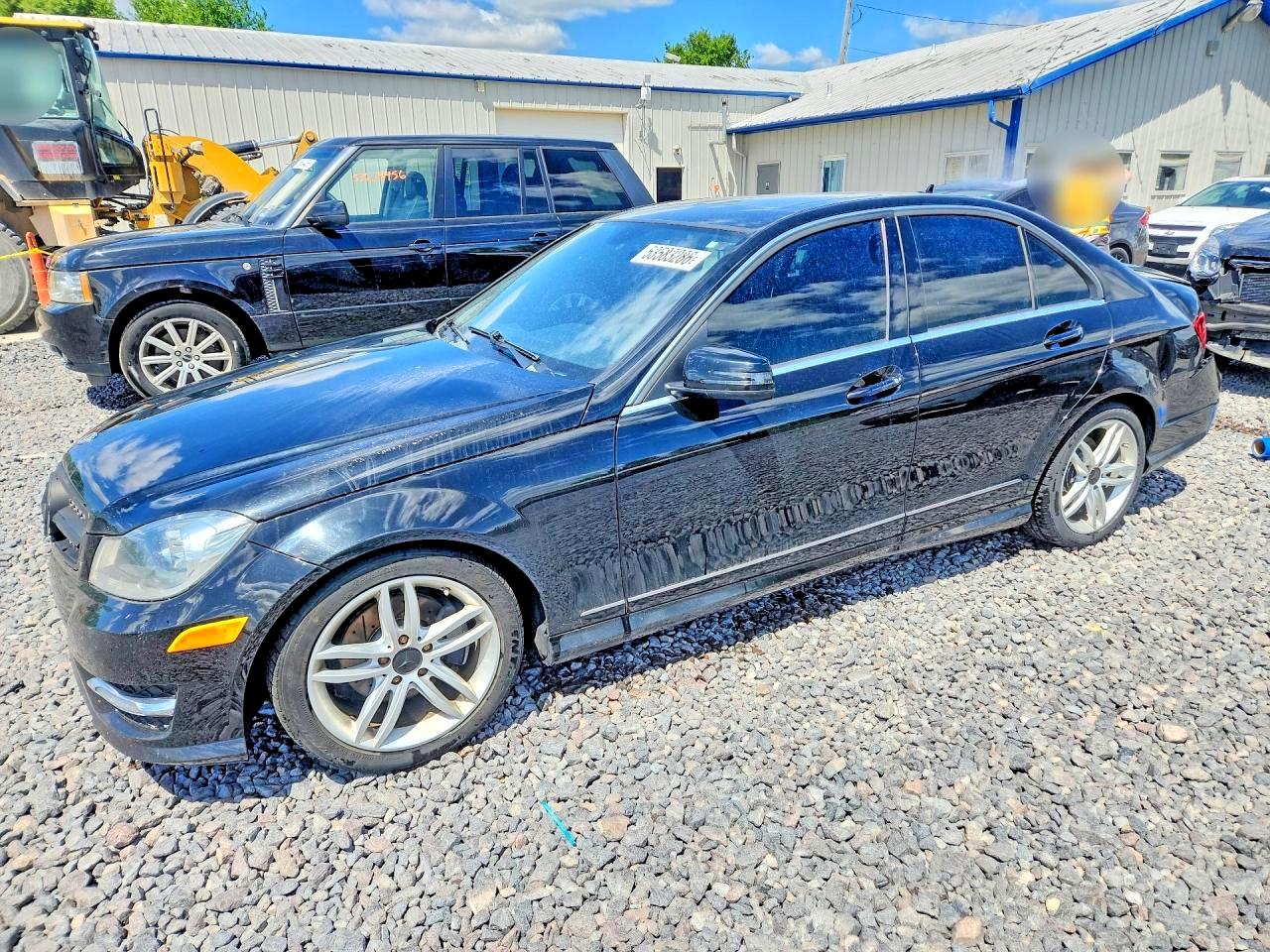 Salvage Mercedes-Benz C-Class Image