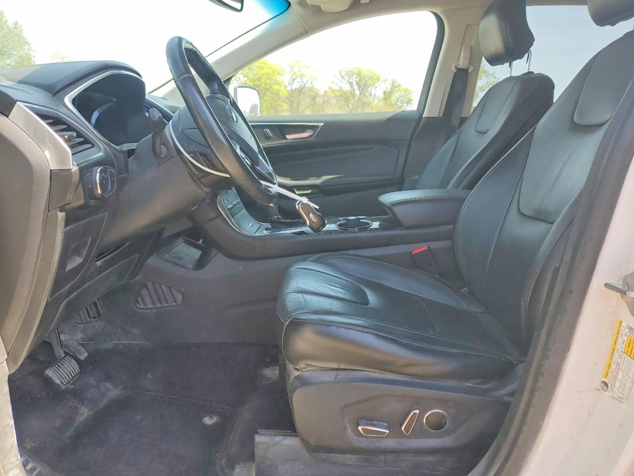 Ford Edge Titanium