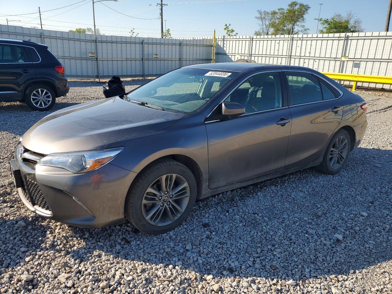 Salvage Toyota Camry Image