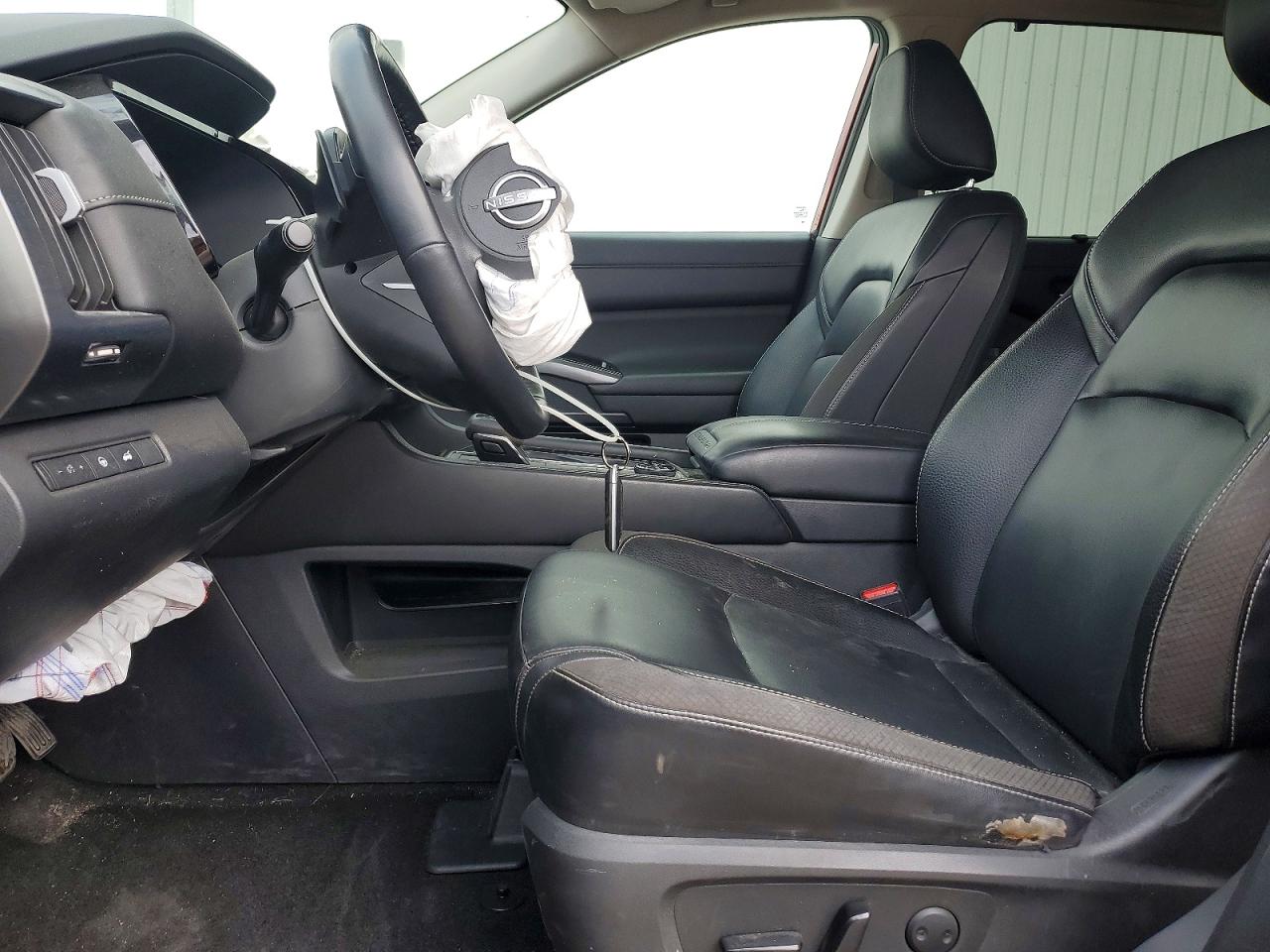 Nissan Pathfinder Sl