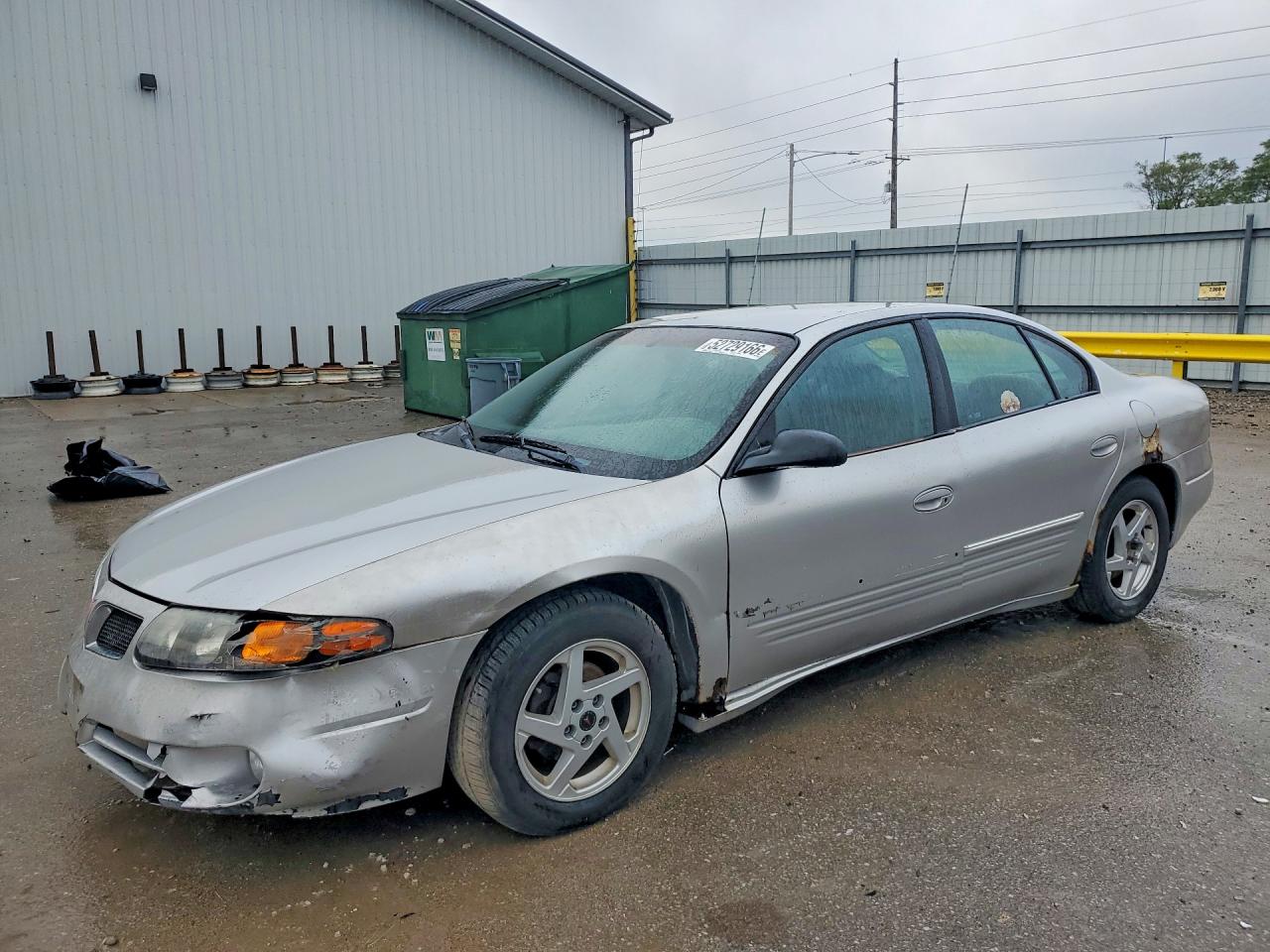 Salvage Pontiac Bonneville Image