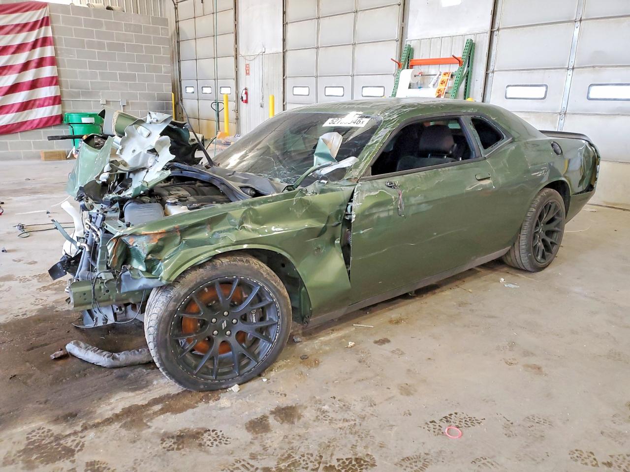 Salvage Dodge Challenger Image