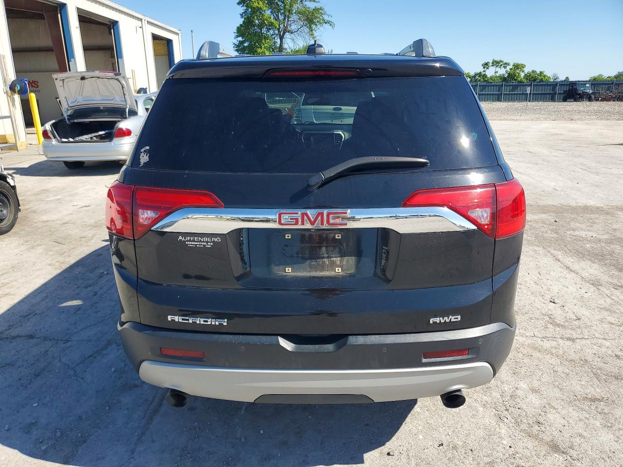 GMC Acadia Slt-1
