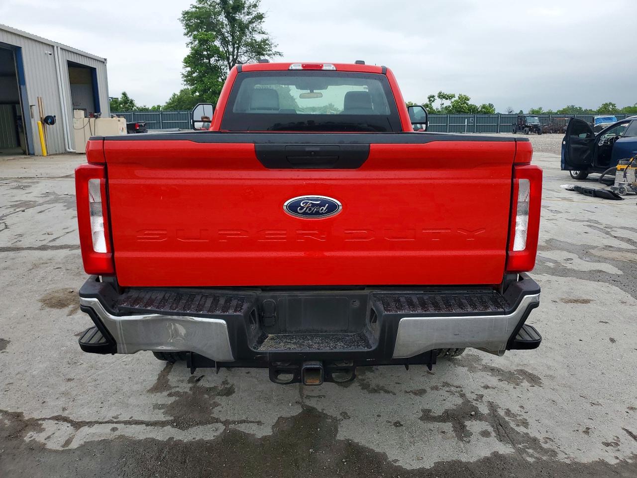 Ford F-350 Super Duty