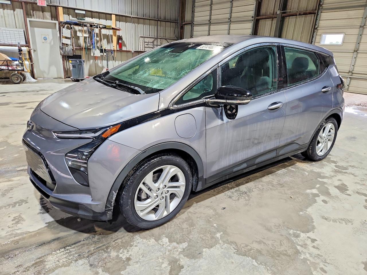 Salvage Chevrolet Bolt Image