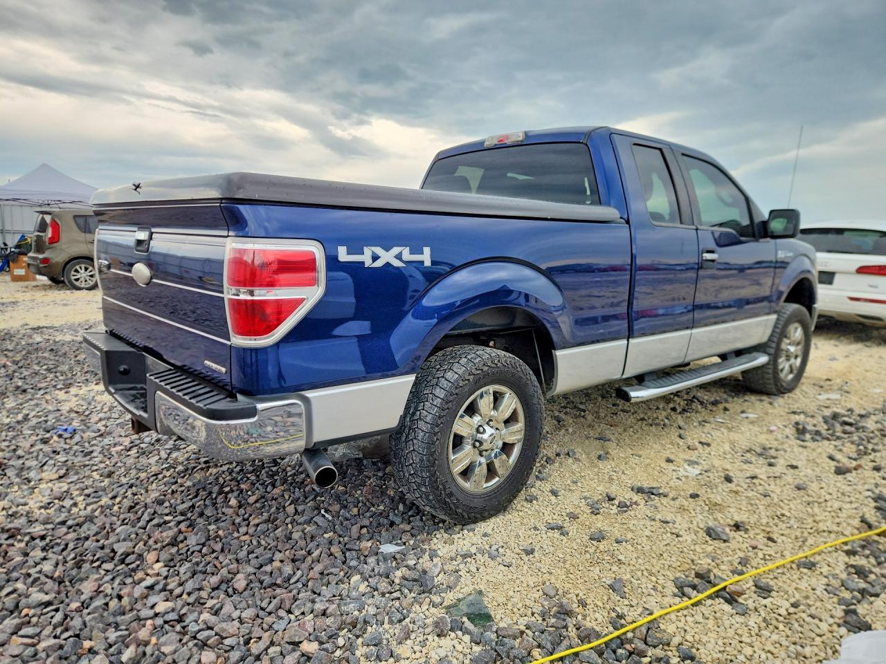 Ford F-150 Super Cab