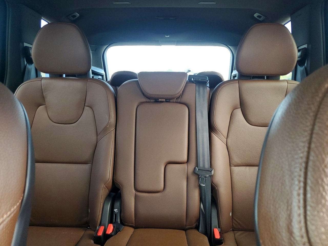Volvo XC90 Core