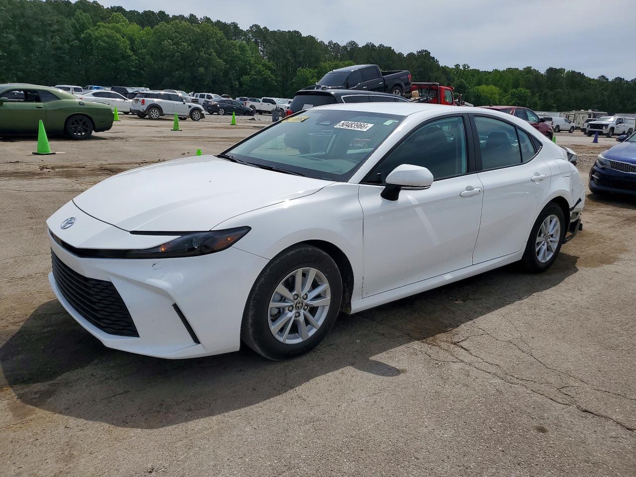 Salvage Toyota Camry Image