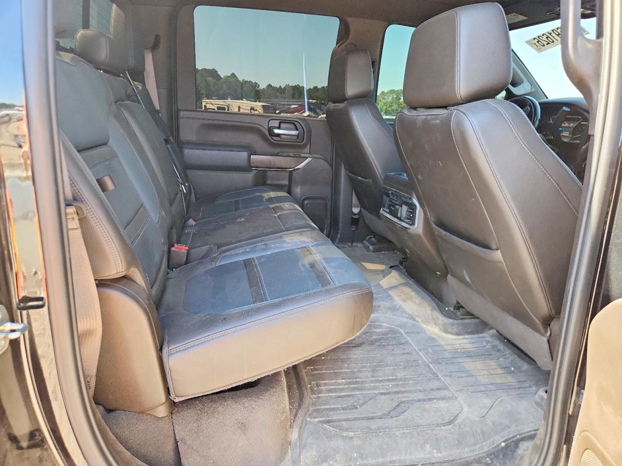 GMC Sierra K2500 Denali