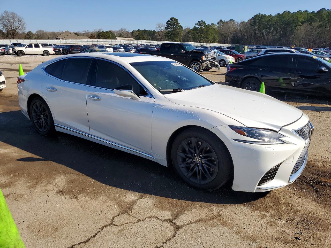 Lexus LS Base