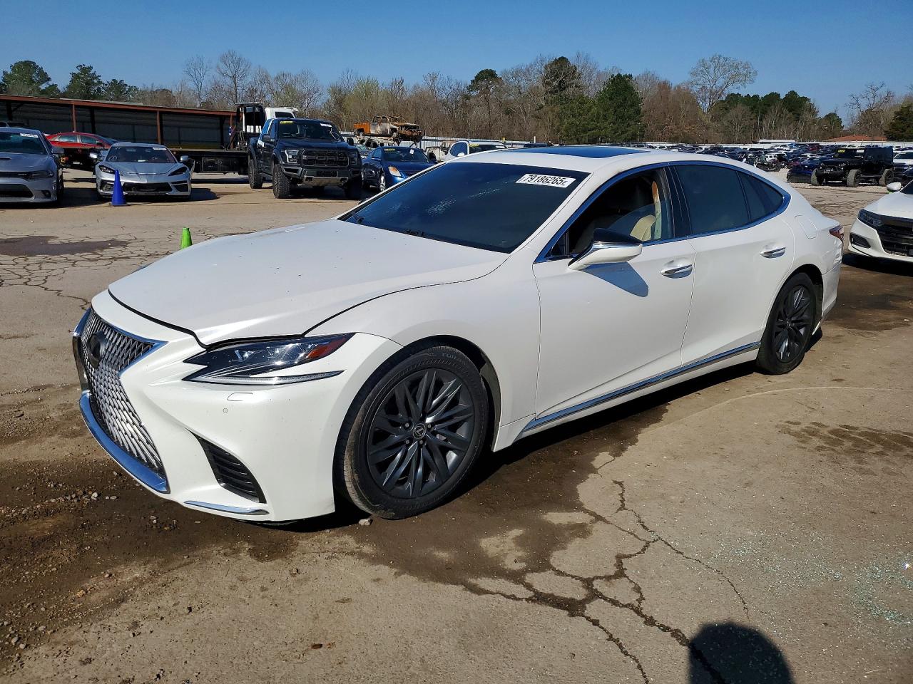 Salvage Lexus LS Image
