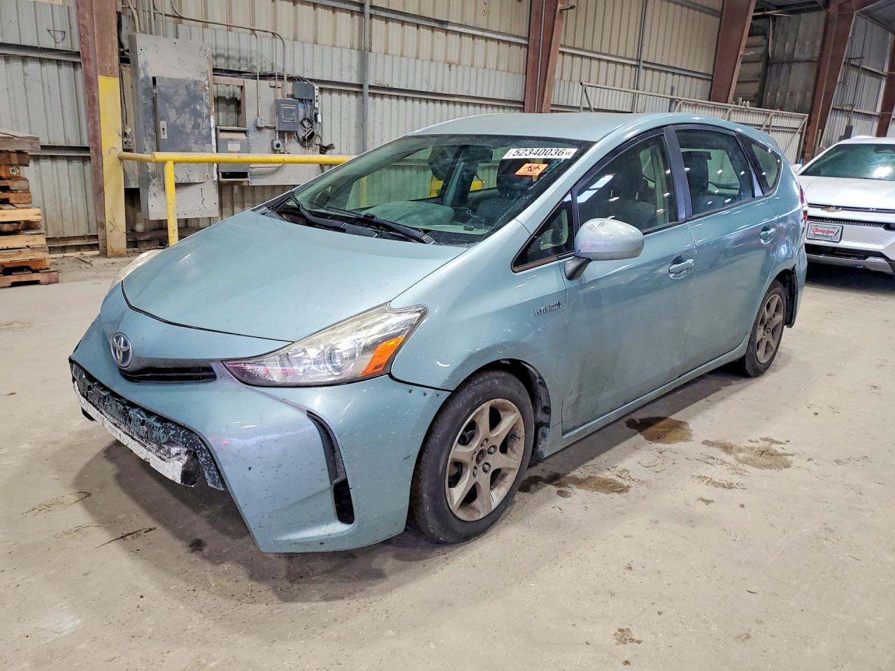 Salvage Toyota Prius Image