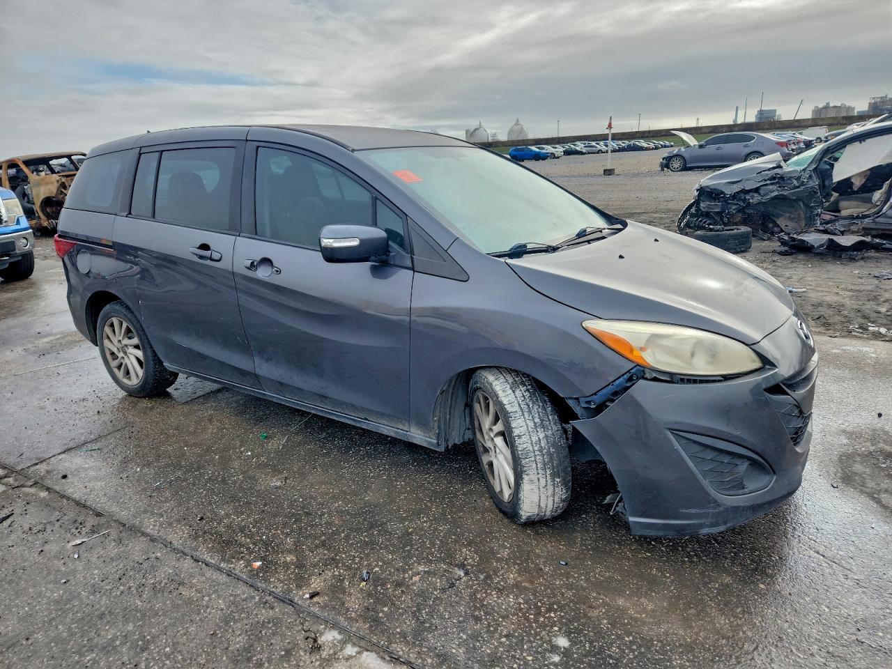 Mazda 5