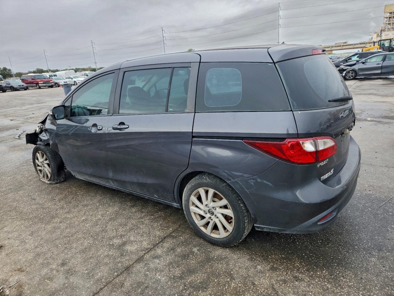 Mazda 5