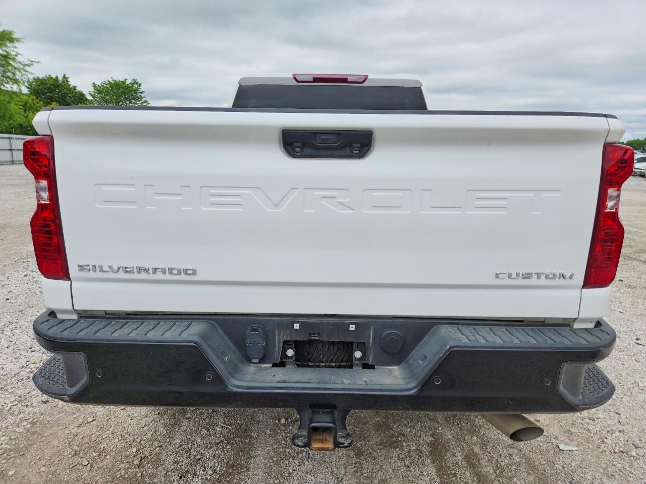 Chevrolet Silverado K2500 Custom