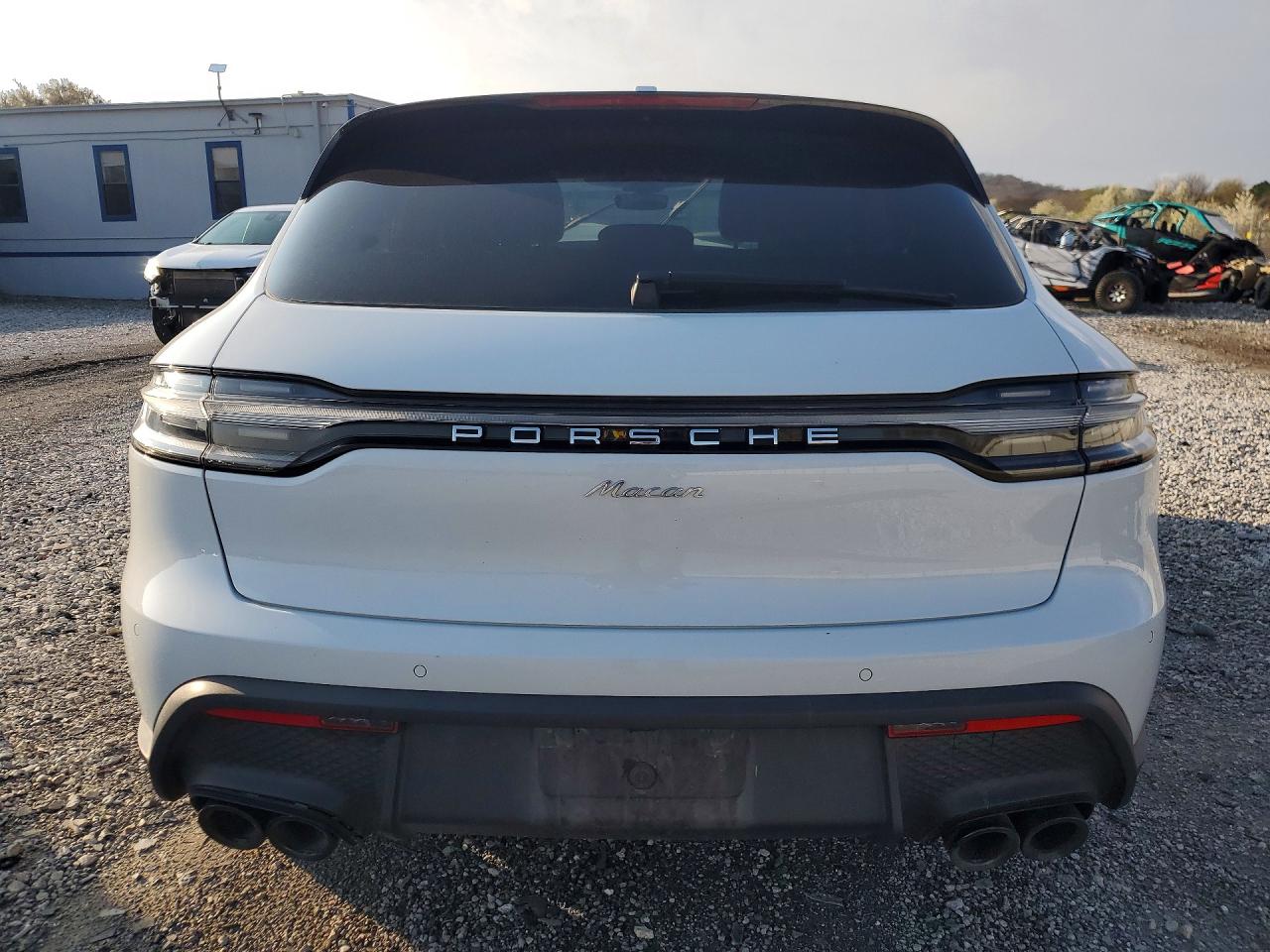 Porsche Macan Base Base