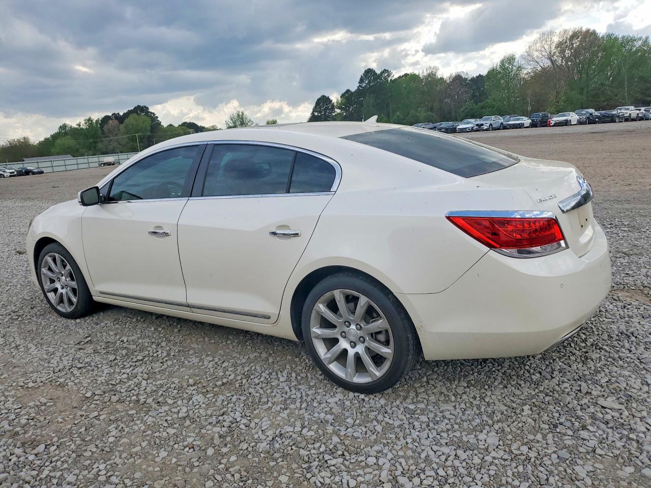 Buick LaCrosse Touring