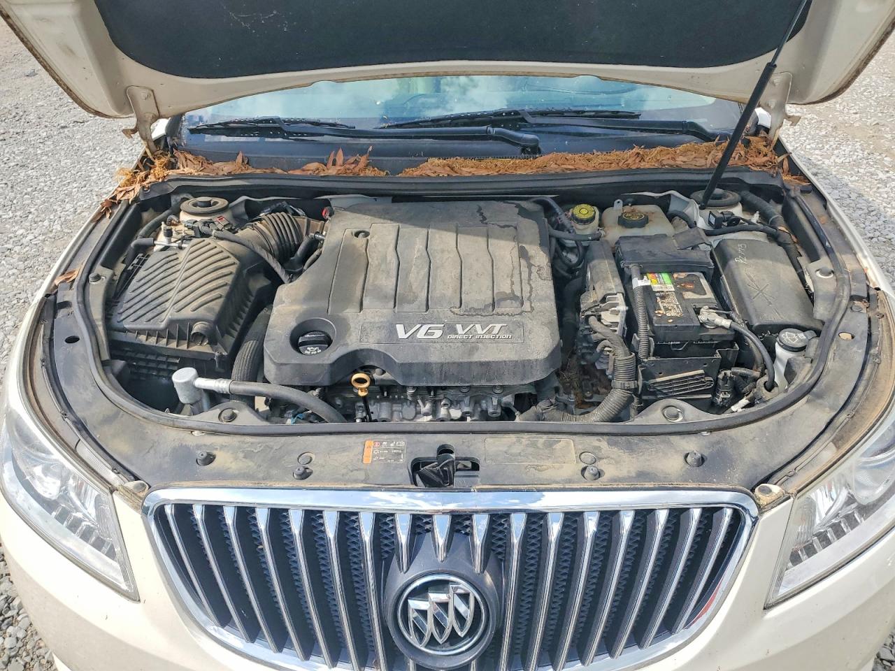 Buick LaCrosse Touring