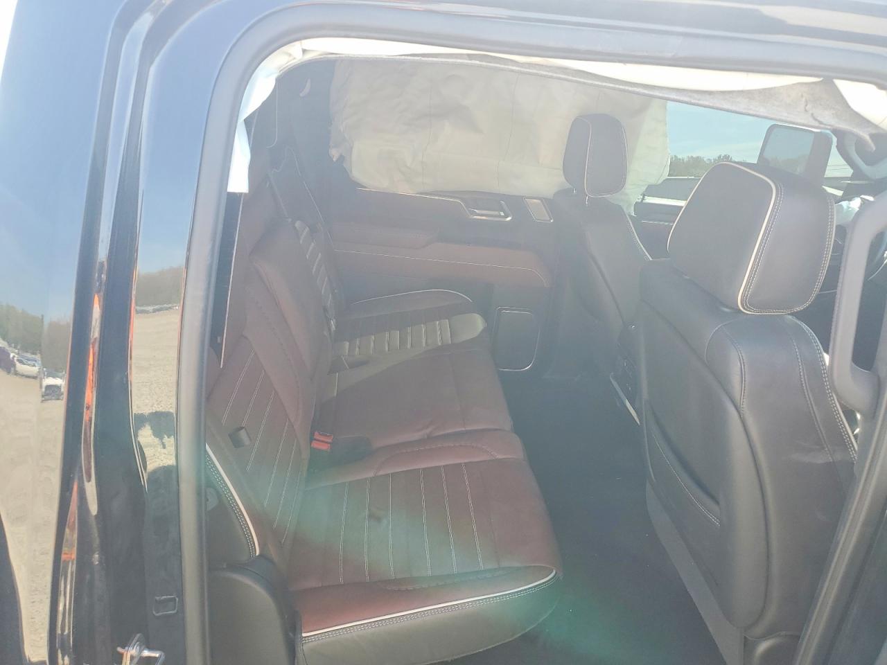 GMC Sierra