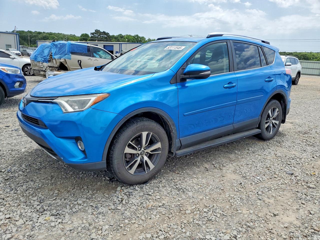 Salvage Toyota RAV4 Image