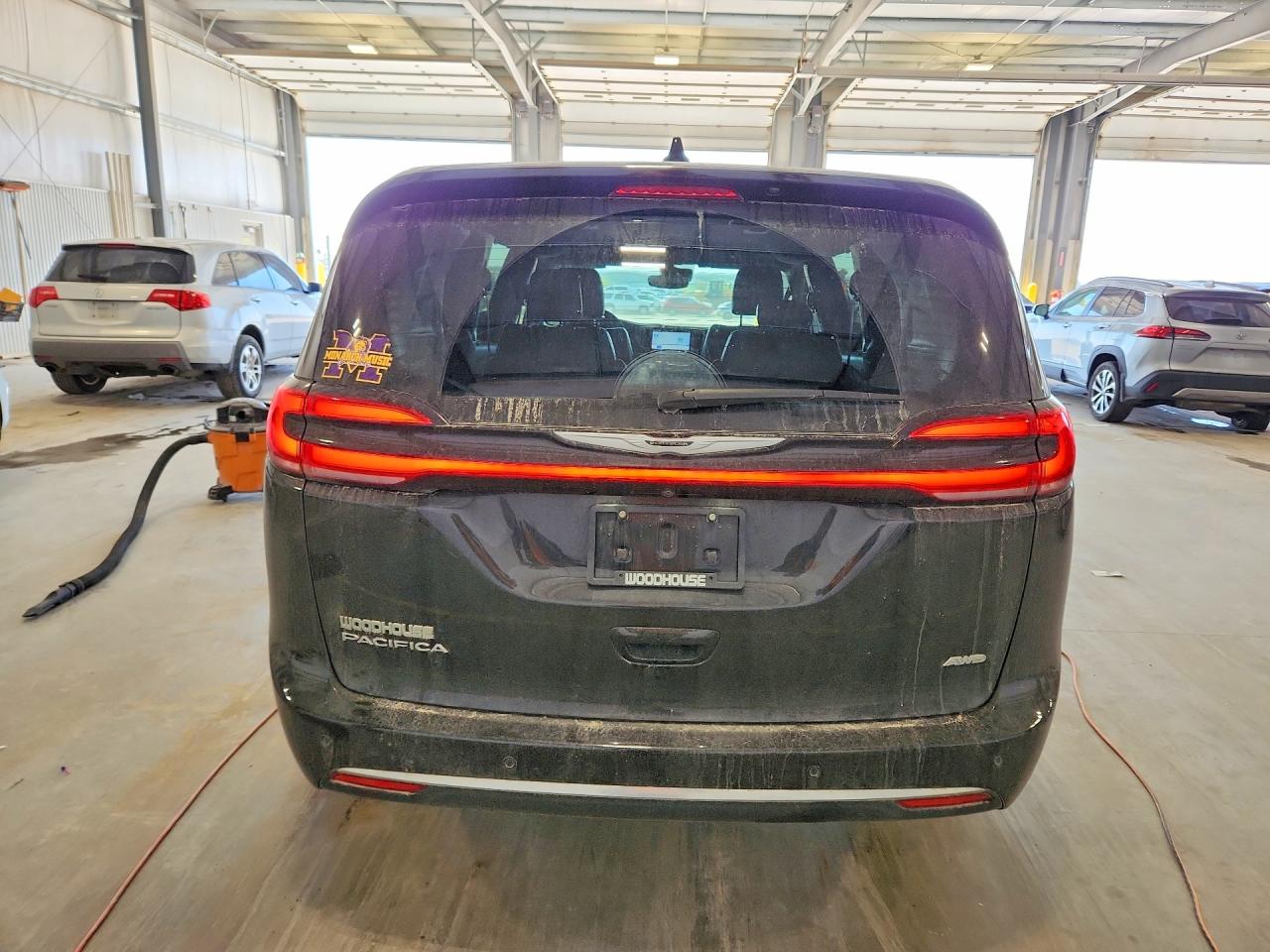 Chrysler Pacifica Touring L
