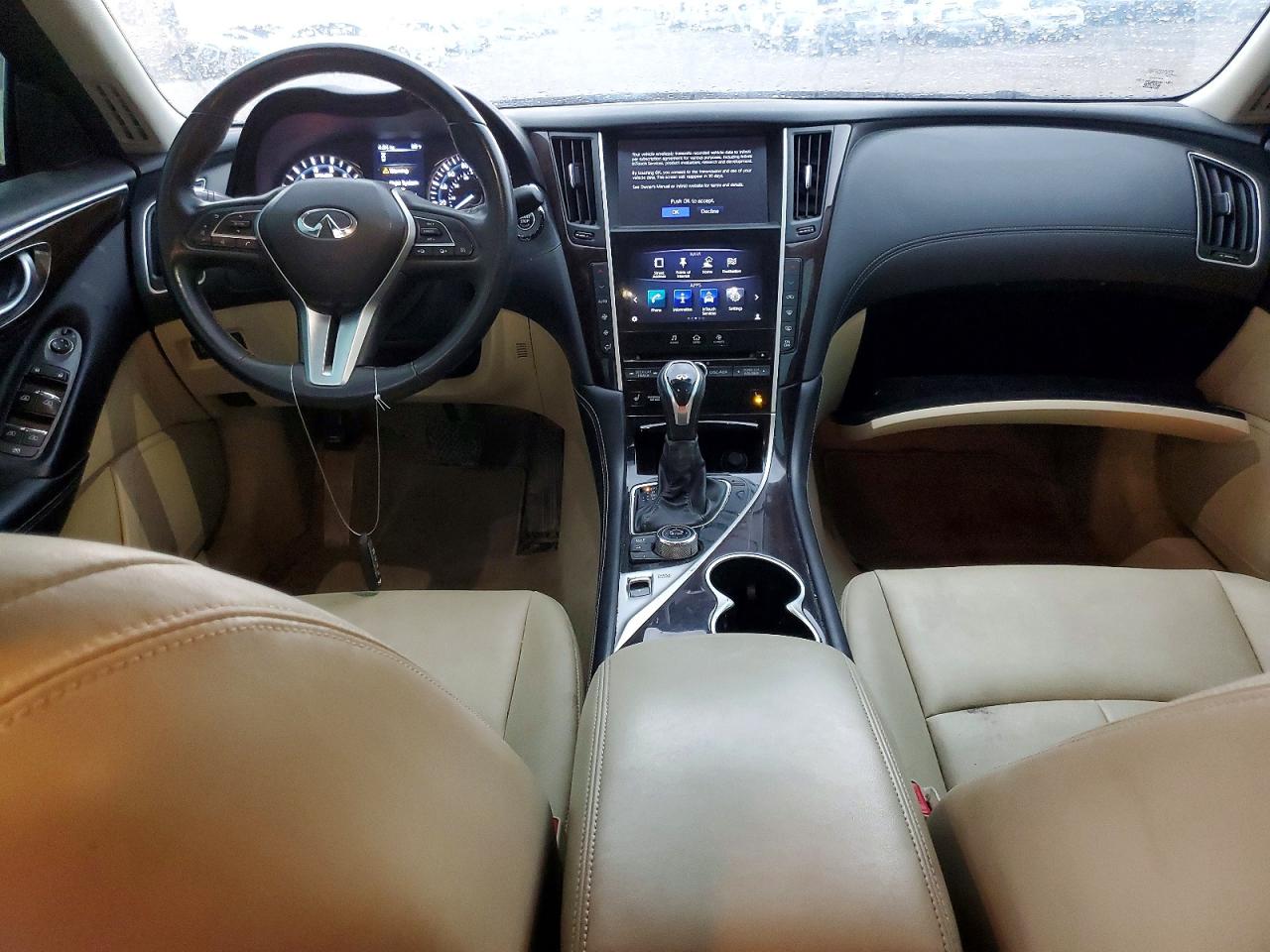 INFINITI Q50 3.0t L 3.0t Luxe