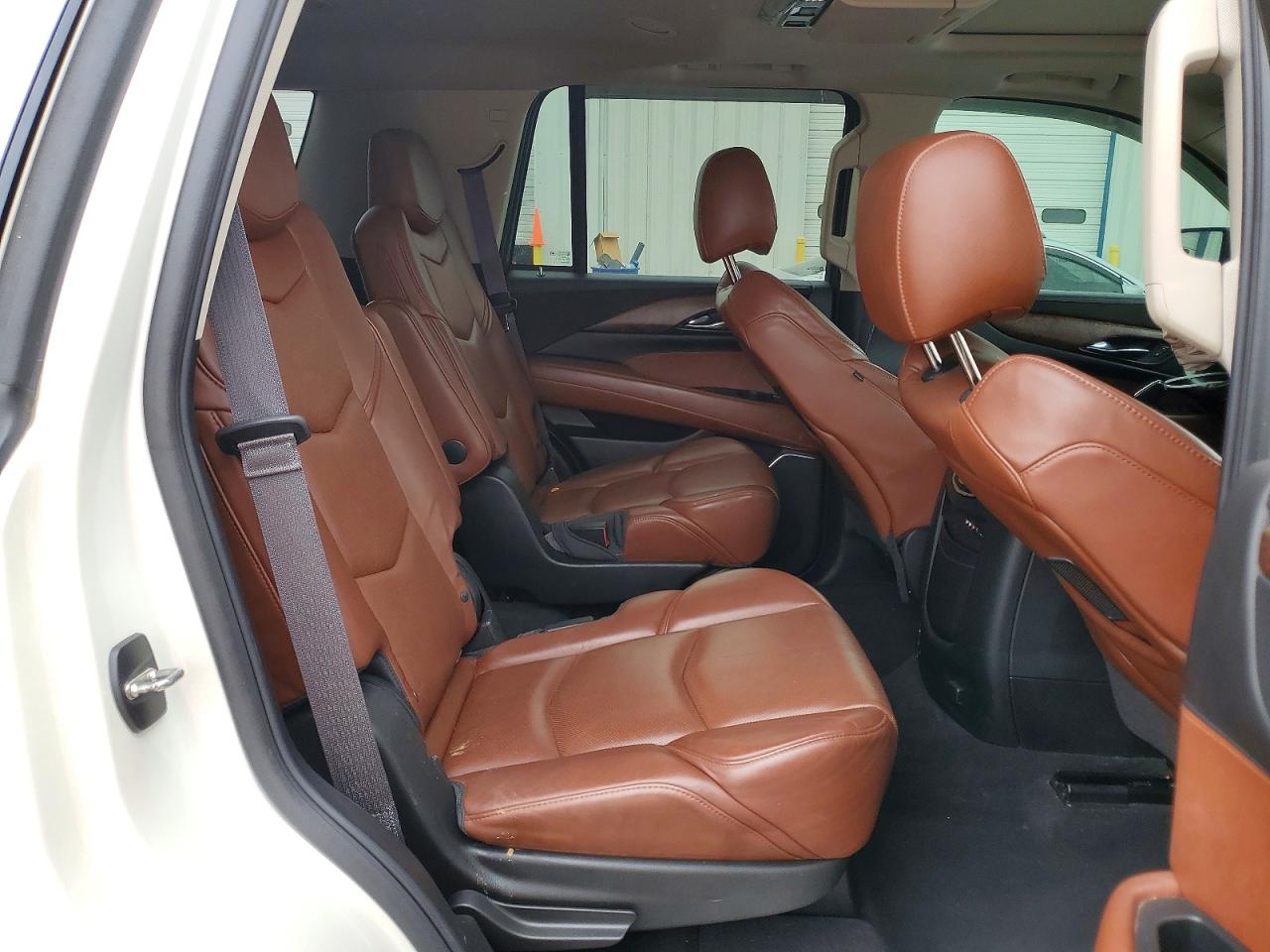 Cadillac Escalade Premium