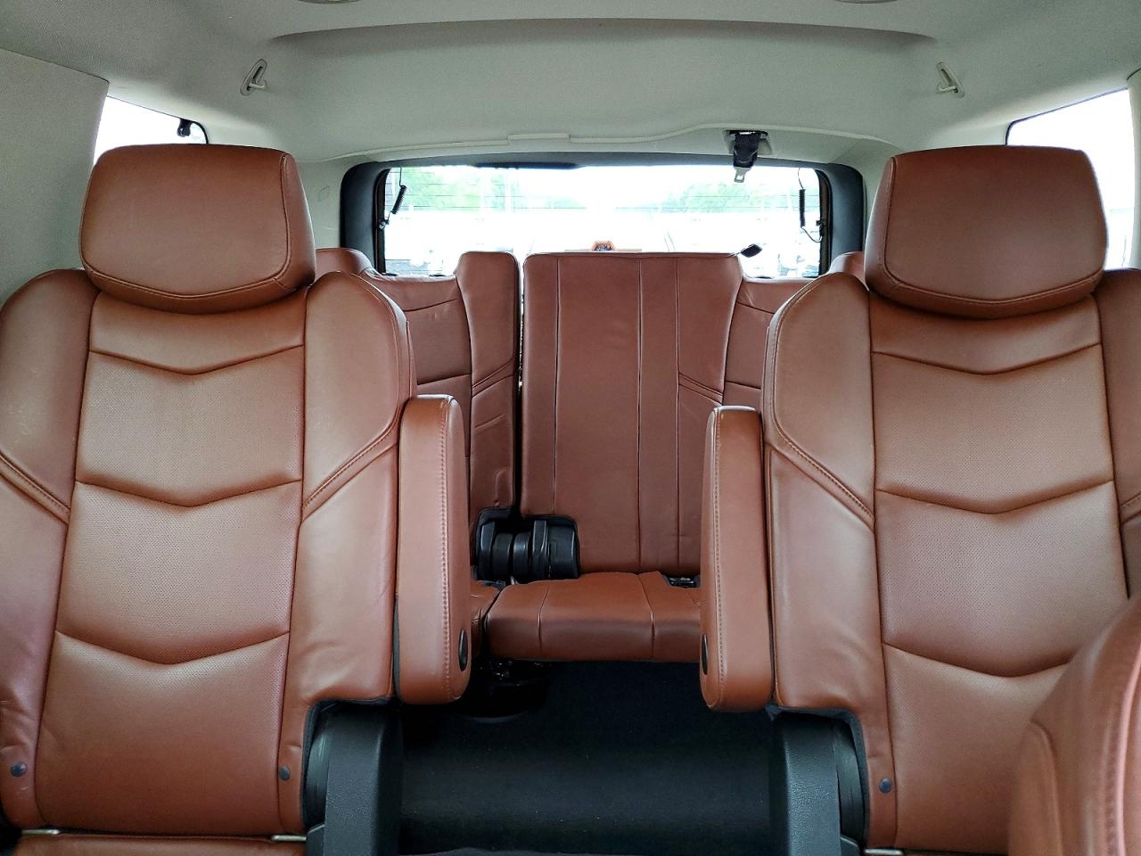 Cadillac Escalade Premium