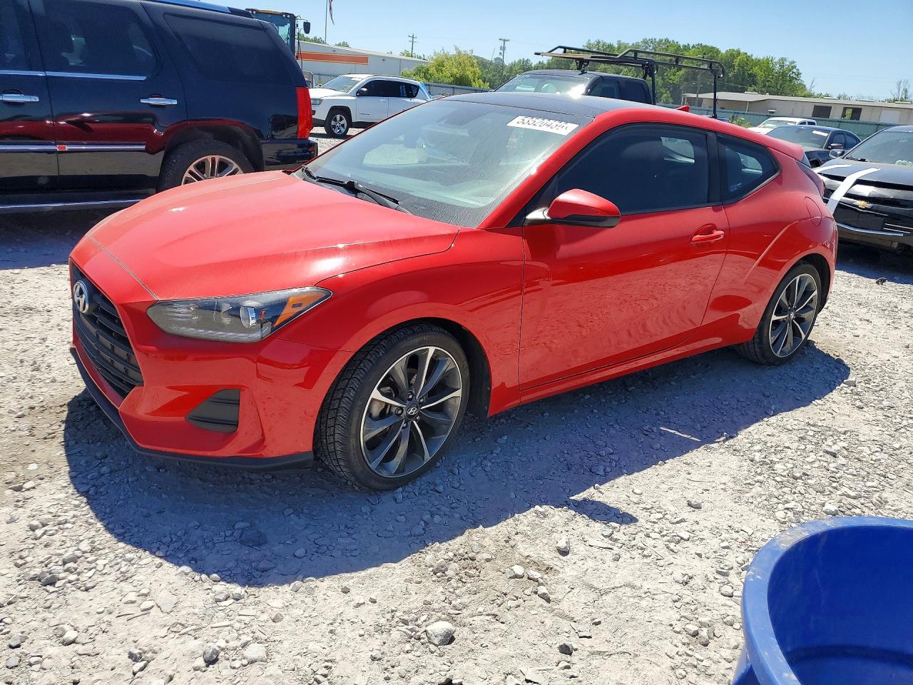 Salvage Hyundai VELOSTER Image