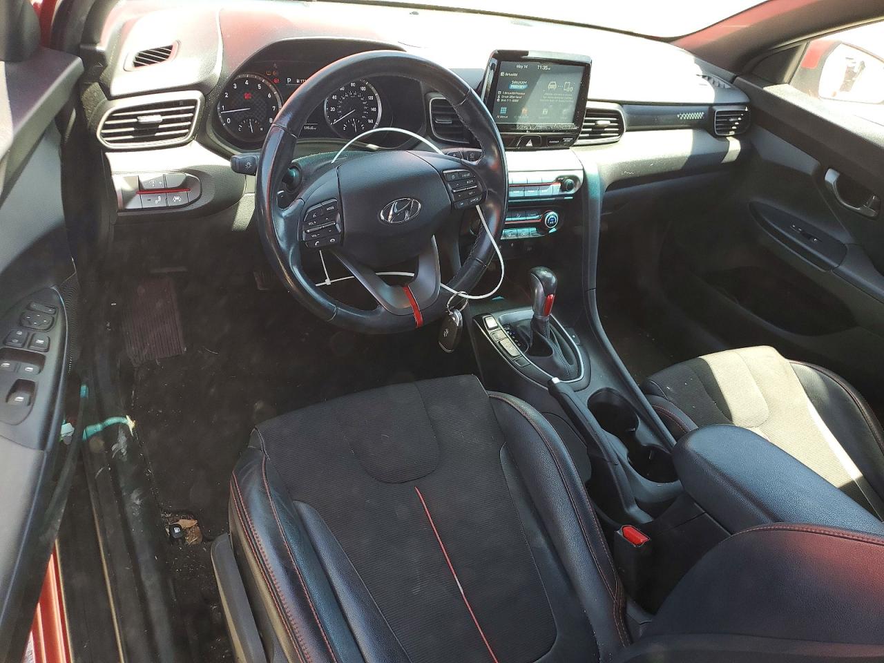 Hyundai Veloster 2 2.0l Premium