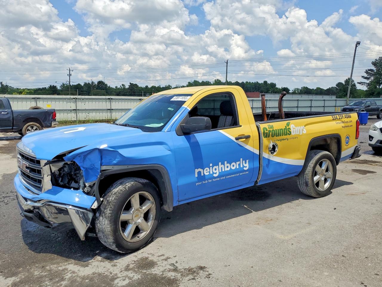 Salvage GMC Sierra Image