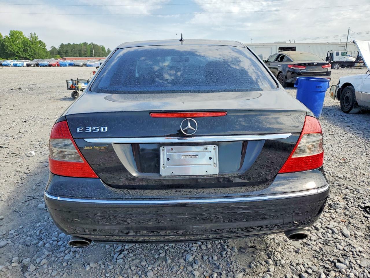 Mercedes-Benz E-Class 350