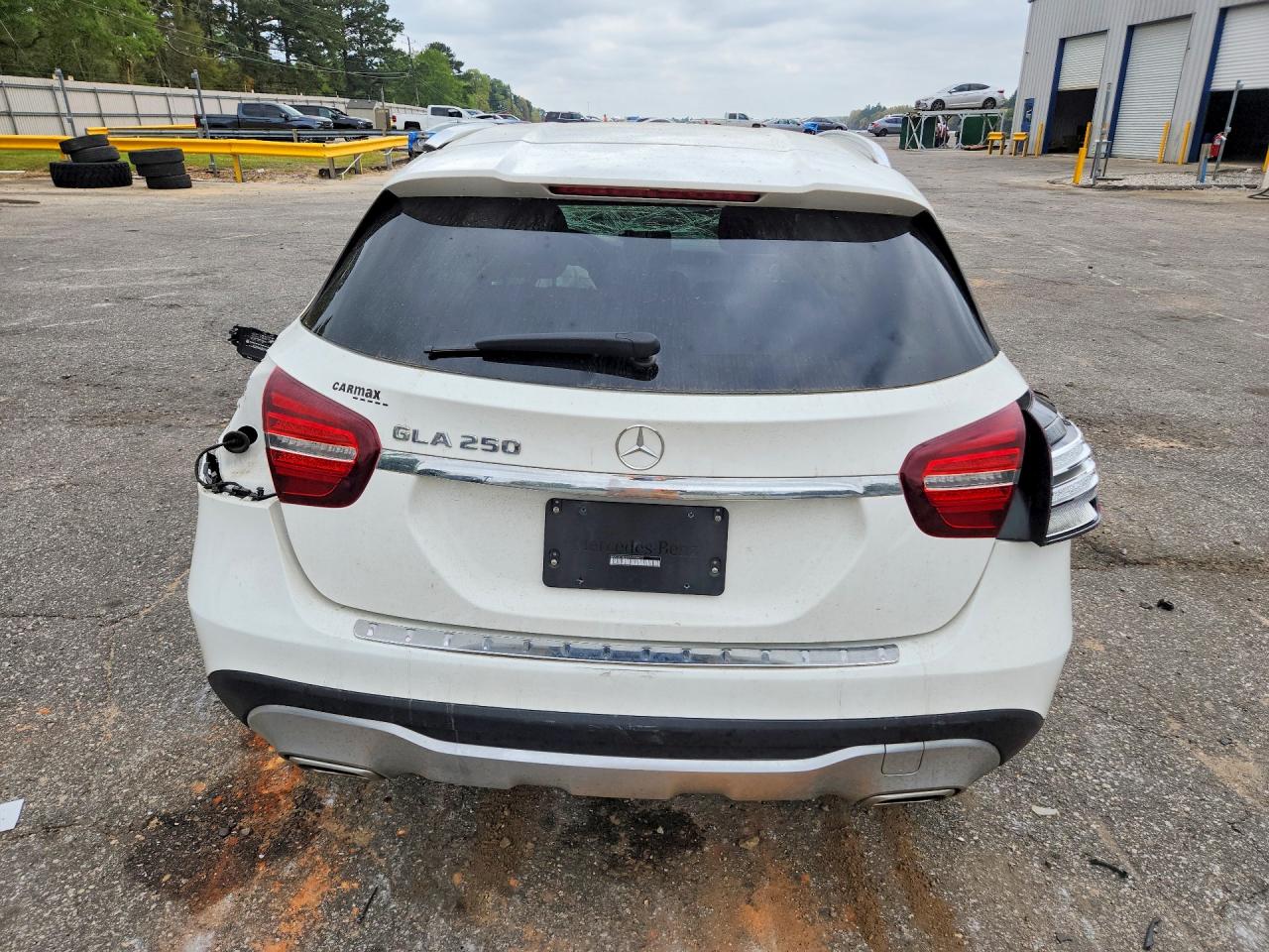 Mercedes-Benz GLA 250