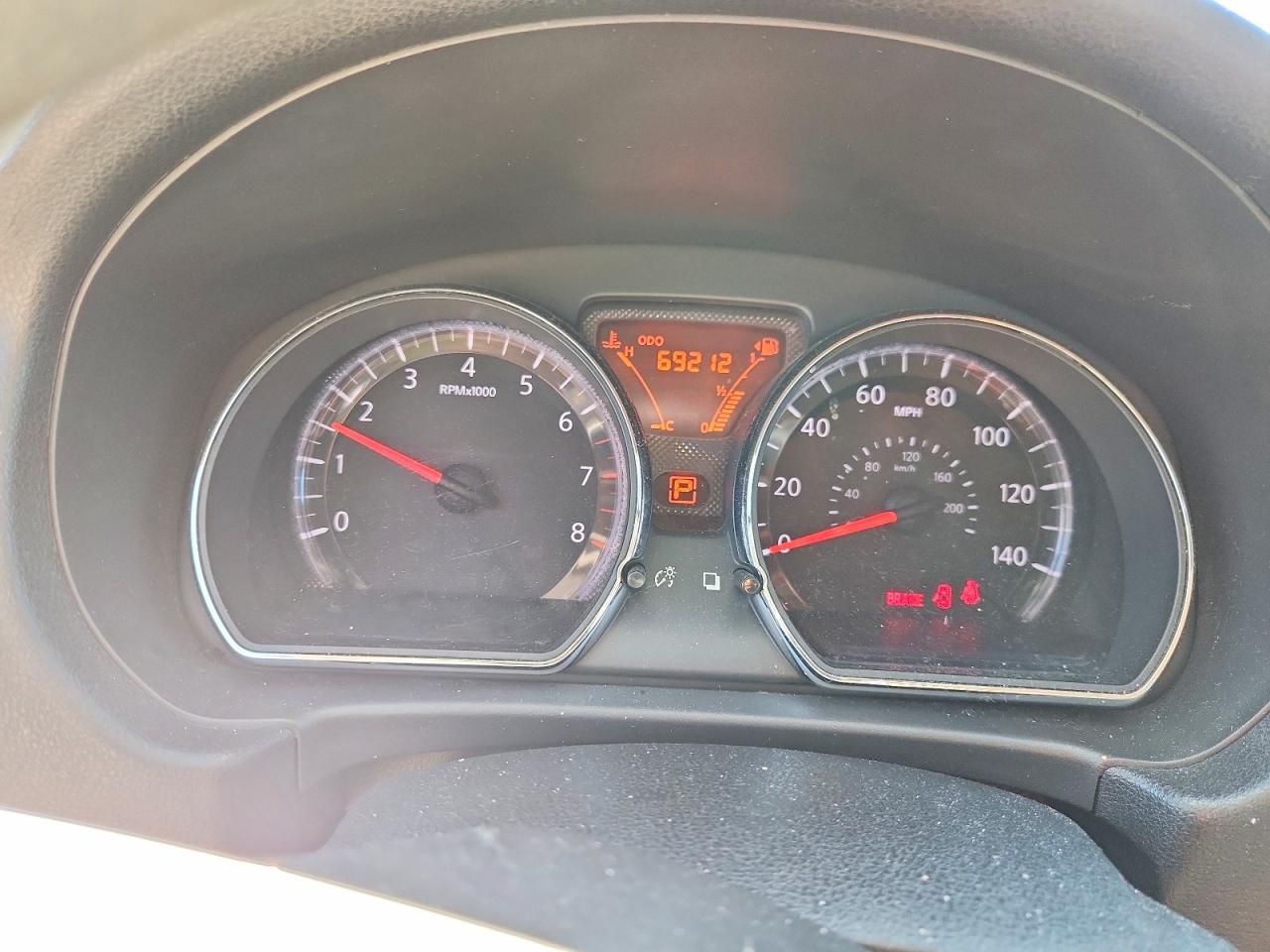 Nissan Versa S Plus