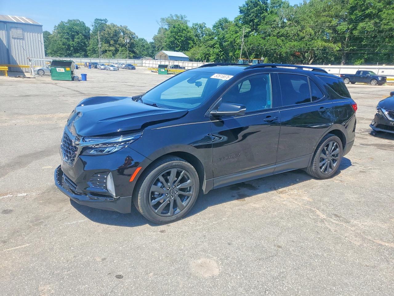 Salvage Chevrolet Equinox Image