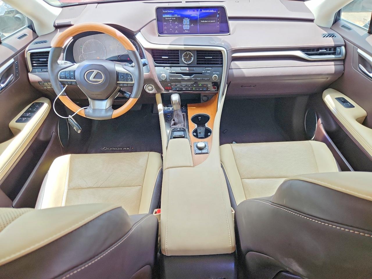 Lexus RX Base