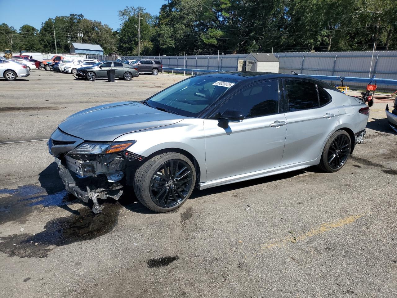 Salvage Toyota Camry Image