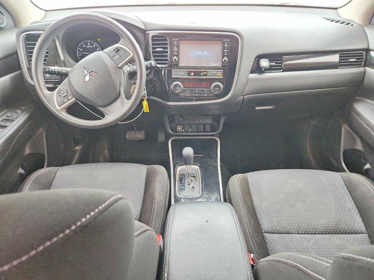 Mitsubishi Outlander Es