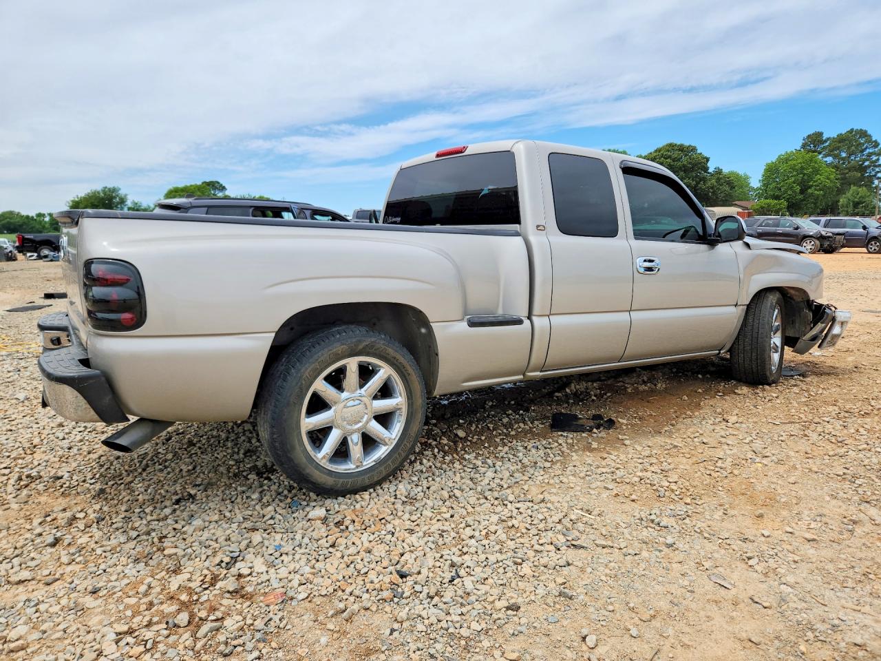 Chevrolet Silverado C1500
