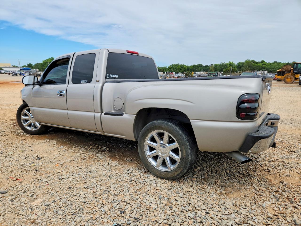 Chevrolet Silverado C1500
