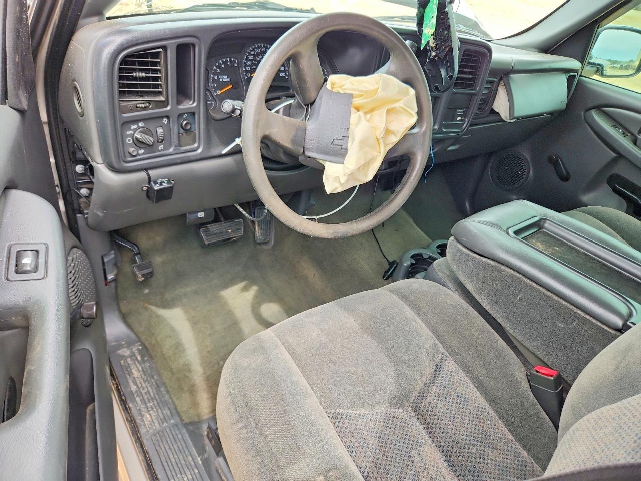 Chevrolet Silverado C1500