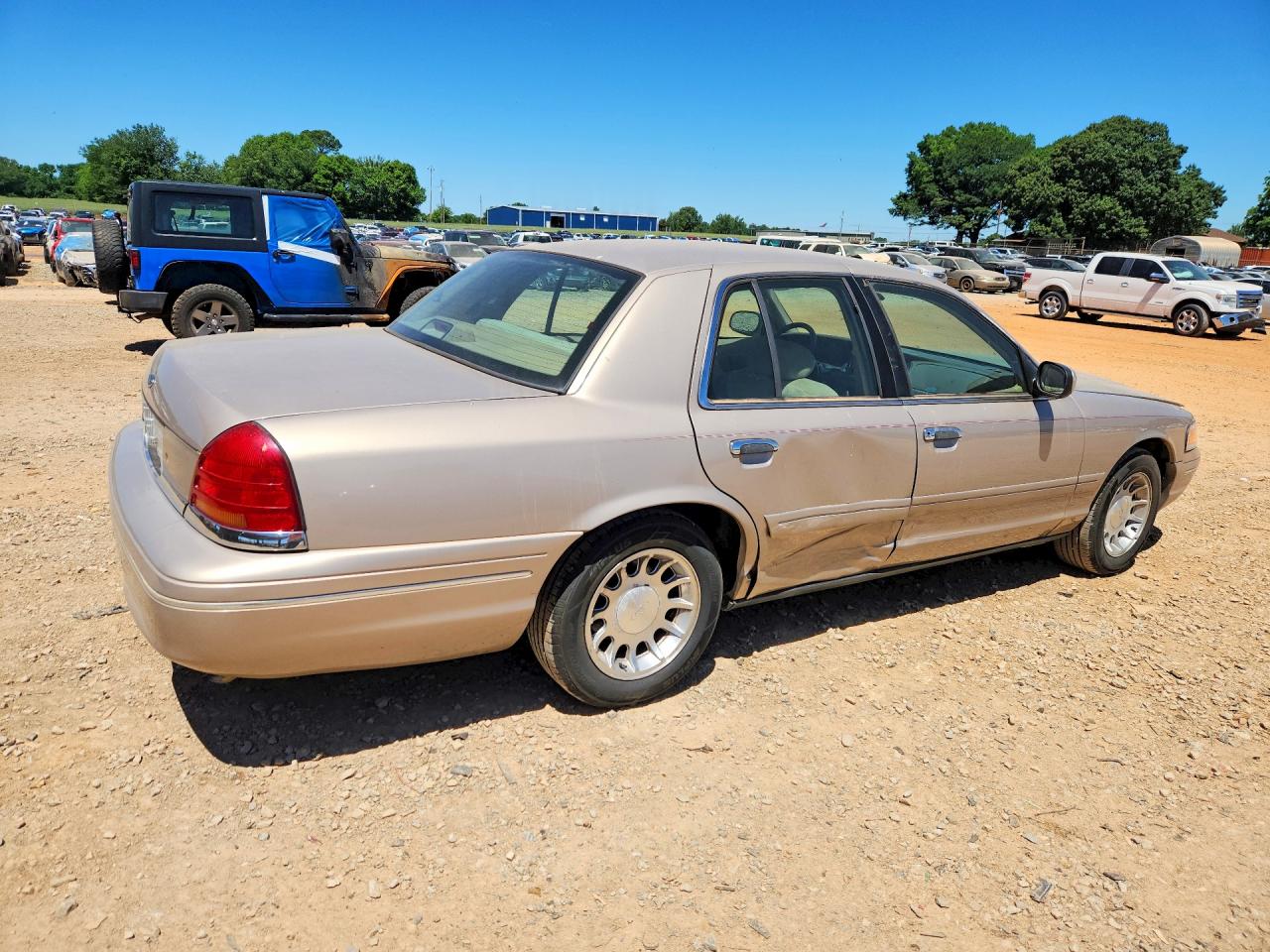 Ford Crown Vic Lx