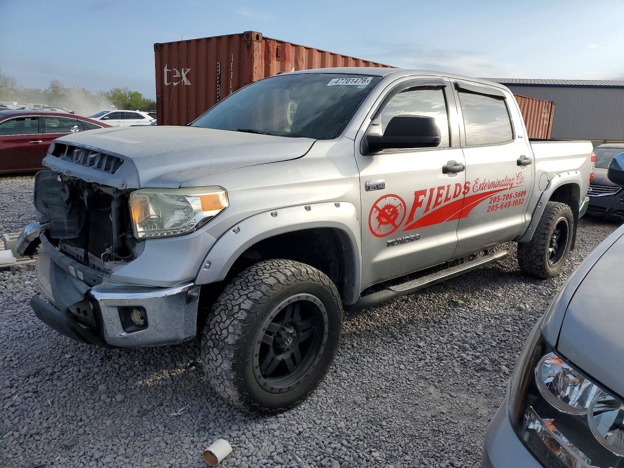 Salvage Toyota Tundra Image